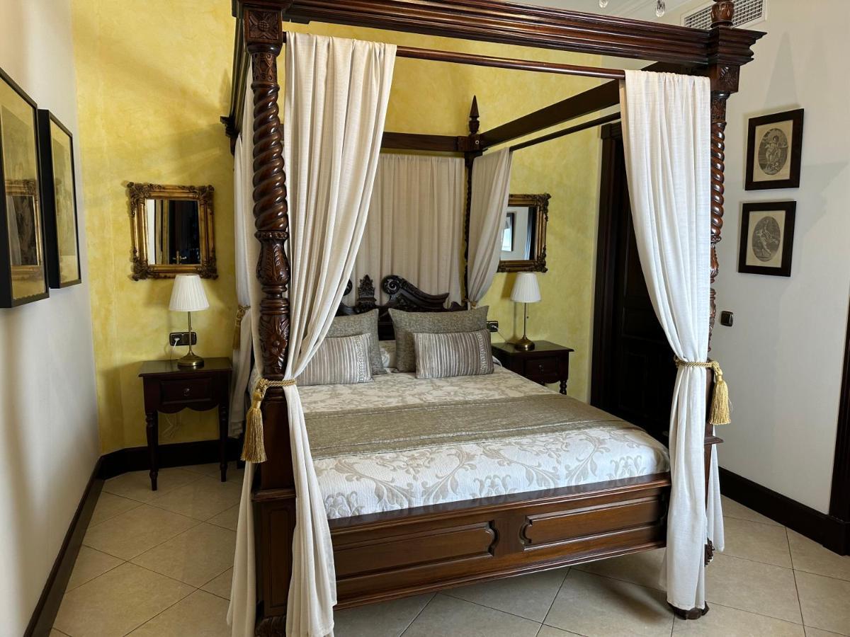 Hotel Boutique Casa Veracruz Estepona Buitenkant foto